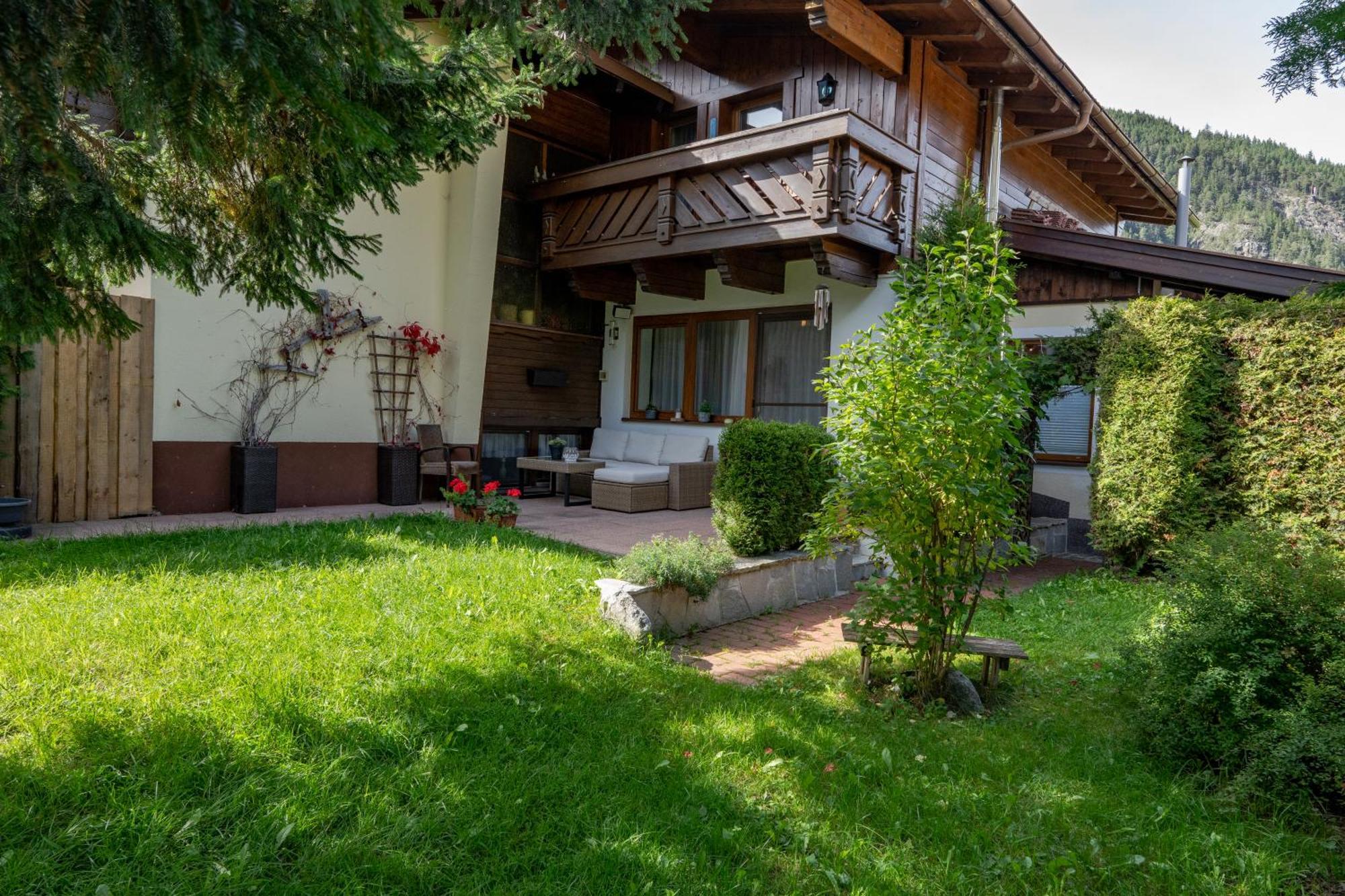 Apartment Steindl Langenfeld Exterior photo